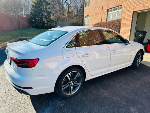 2017 Audi A4 2.0T Premium Plus
