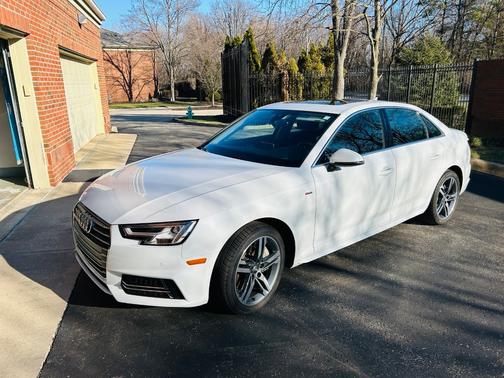 2017 Audi A4 2.0T Premium Plus