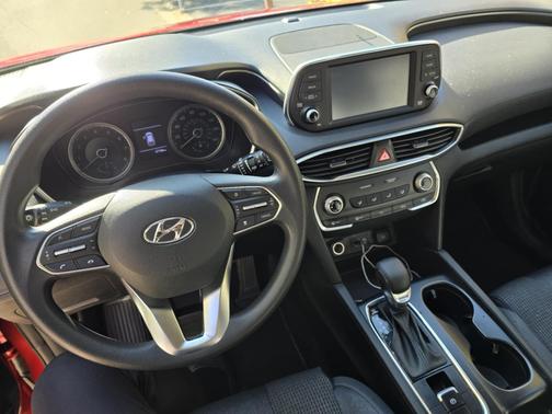 2020 Hyundai SANTA FE SE 2.4