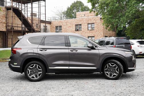 2022 Hyundai Santa Fe Plug-In Hybrid Limited