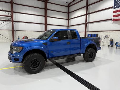 2014 Ford F-150 SVT Raptor