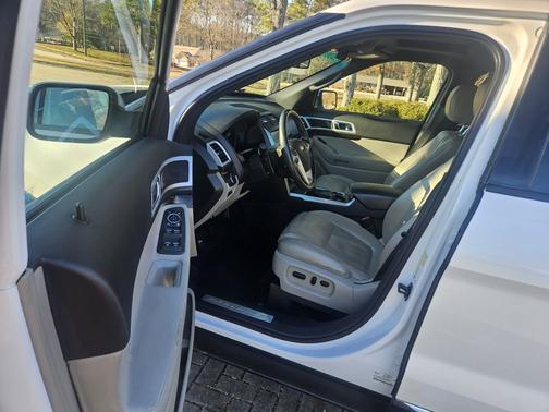 2012 Ford Explorer Limited