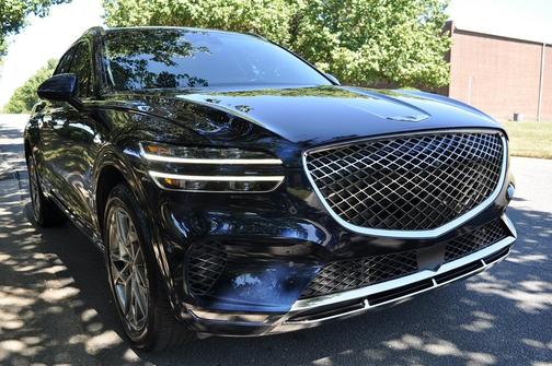 2023 Genesis GV70 2.5T