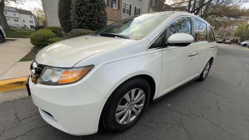 White 2014 Honda Odyssey EX-L