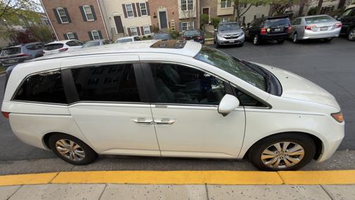 White 2014 Honda Odyssey EX-L