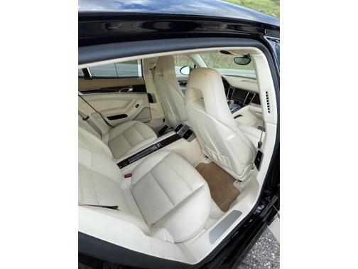 2010 Porsche Panamera Turbo