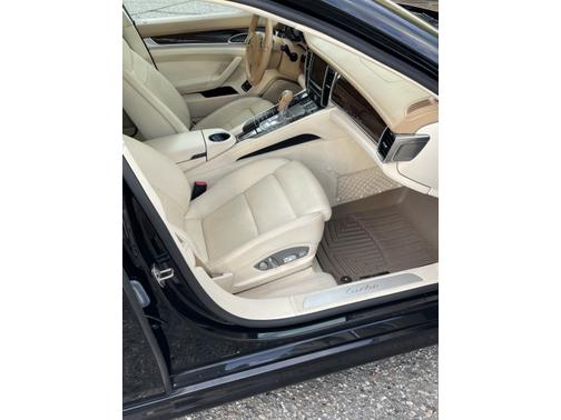 2010 Porsche Panamera Turbo