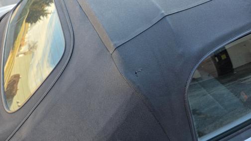 2000 Mazda MX-5 Miata Base