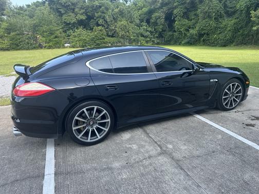 2011 Porsche Panamera S