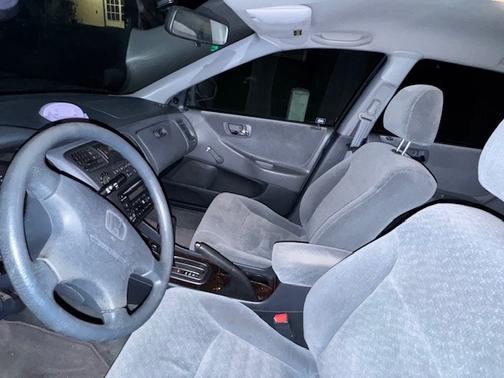 2002 Honda Accord VP