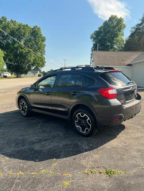 Gray 2016 Subaru Crosstrek 2.0i Limited