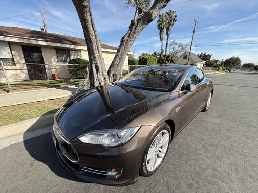 Brown 2014 Tesla Model S 85