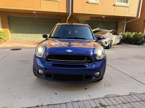 Blue 2015 MINI Countryman Cooper S