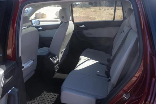 2018 Volkswagen Tiguan 2.0T SE