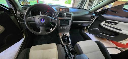 Gold 2005 Saab 9-2X Aero