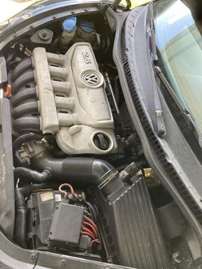 Black 2009 Volkswagen New Beetle S