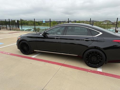Black 2018 Genesis G80 3.8