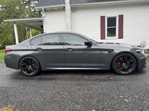 2021 BMW M5 Base