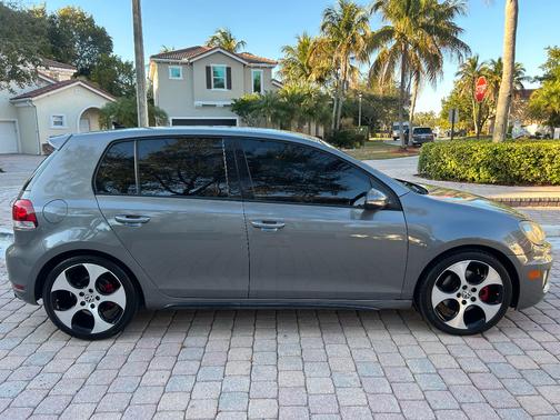 2011 Volkswagen GTI 4-Door