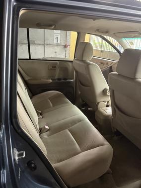 2005 Toyota Highlander Base