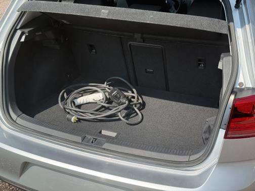 2016 Volkswagen e-Golf SE