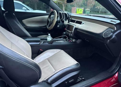 2013 Chevrolet Camaro 2LT