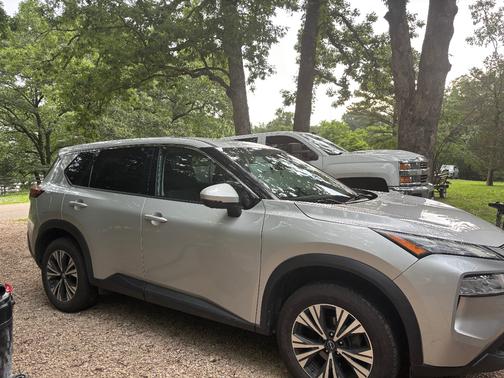 Silver 2021 Nissan Rogue SV