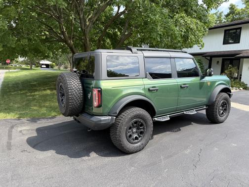 2022 Ford Bronco Badlands Advanced