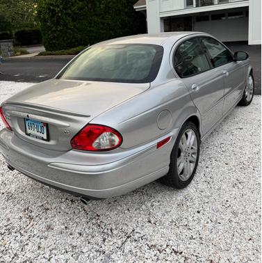 Silver 2002 Jaguar X-Type 2.5