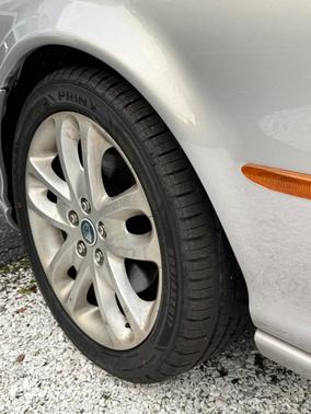 Silver 2002 Jaguar X-Type 2.5