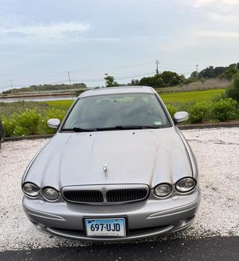 Silver 2002 Jaguar X-Type 2.5