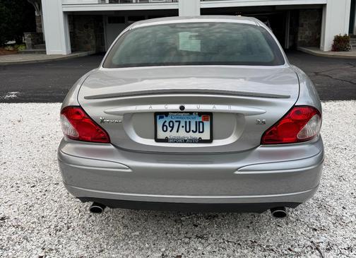Silver 2002 Jaguar X-Type 2.5