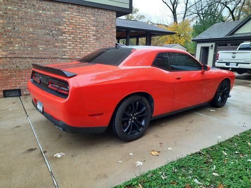 2018 Dodge Challenger SXT