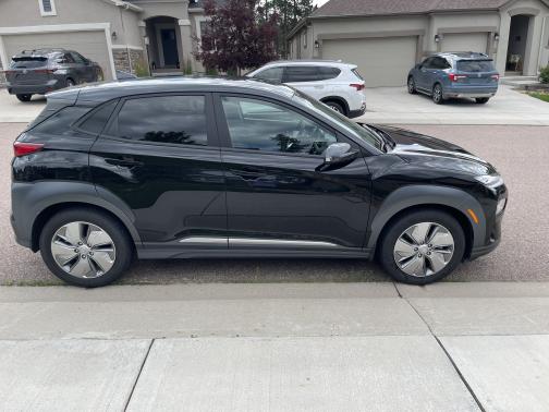 2021 Hyundai KONA EV SEL
