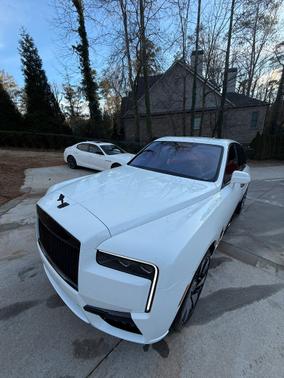 2025 Rolls-Royce Cullinan Base