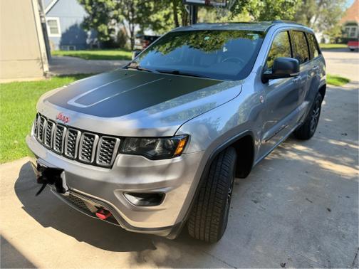 2020 Jeep Grand Cherokee Trailhawk