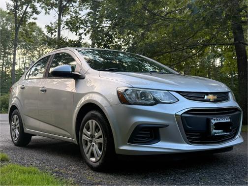 2017 Chevrolet Sonic LS