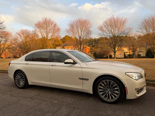 2014 BMW 750 Li