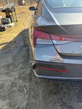 2025 Hyundai ELANTRA SE