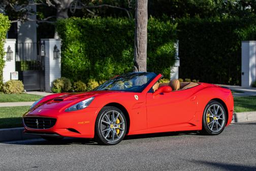 2012 Ferrari California Base