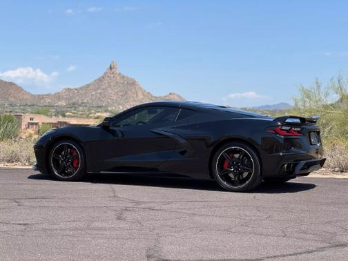 2022 Chevrolet Corvette Stingray w/2LT