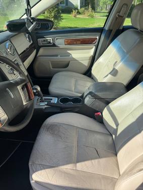 Beige 2007 Lincoln MKZ Base