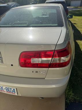 Beige 2007 Lincoln MKZ Base