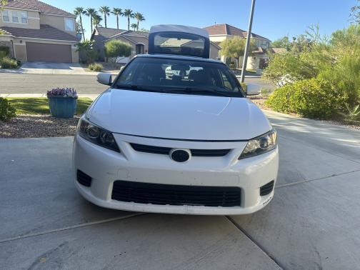 2011 Scion tC Base