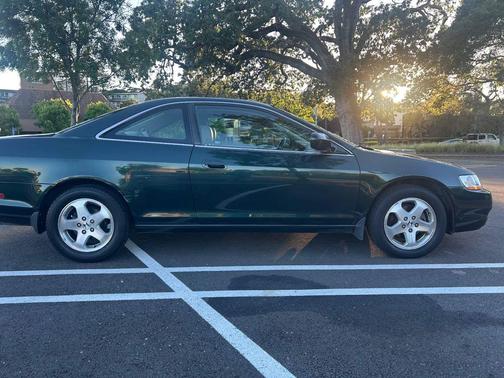 Green 1999 Honda Accord EX
