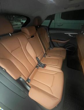 2022 Audi Q8 55 Premium Plus