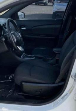 Silver 2012 Dodge Avenger SE