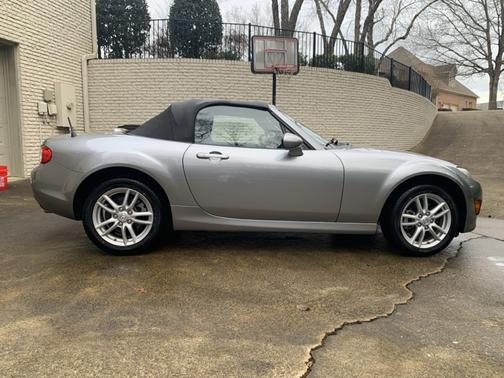 2012 Mazda MX-5 Miata Sport