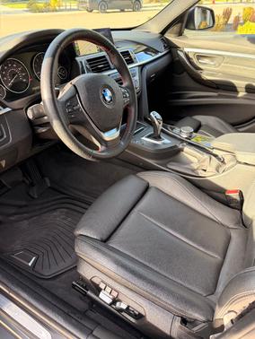 Gray 2018 BMW 328d Base