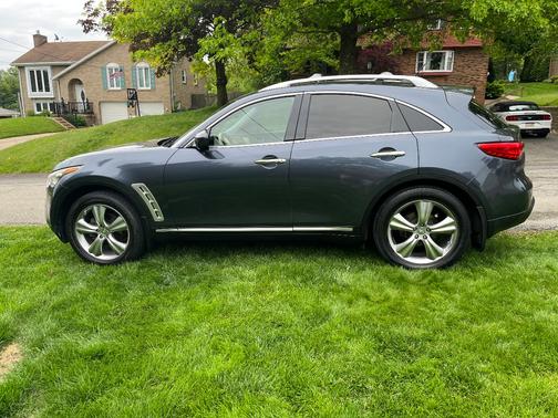 Blue 2009 INFINITI FX35 Base